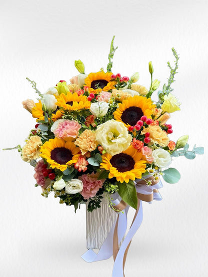 Golden Glow - Flower Vase
