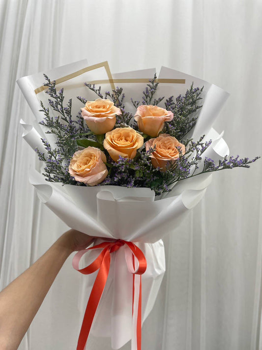 Sweet Pumpkin - 5 Orange Roses Bouquet