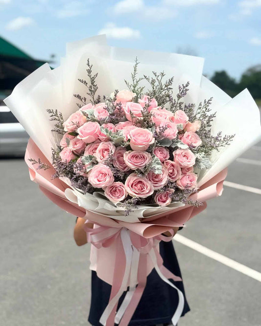 Sweet Whisper – 40 Pink Roses Bouquet
