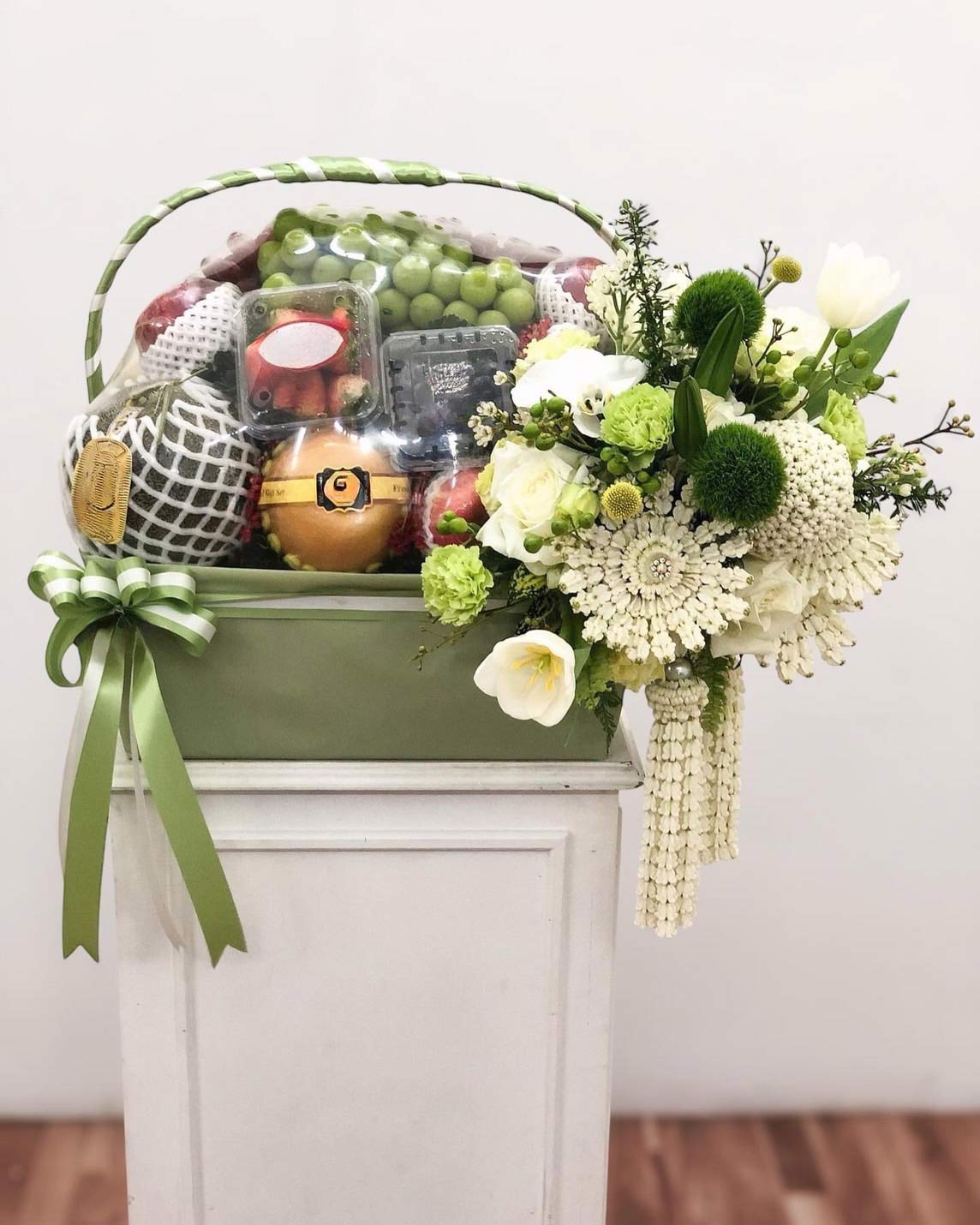 Serene Wealth - Fruit Basket