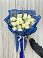 Sky and Sea – 20 White Roses Bouquet