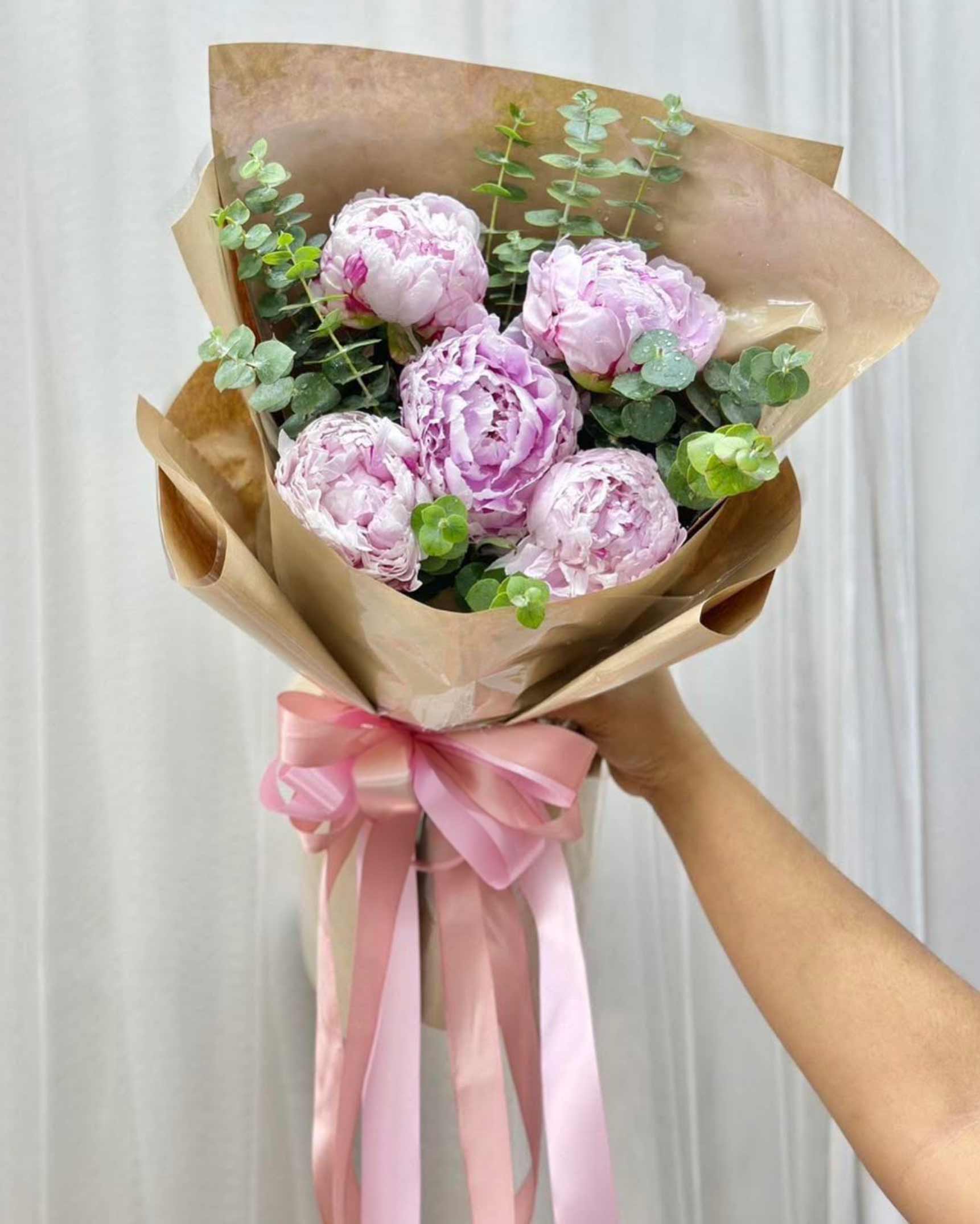 Maison Blush - 5 Pink Peonies Bouquet - BestBloomBuddy