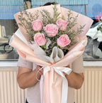 Tender Love – 5 Pink Roses Bouquet