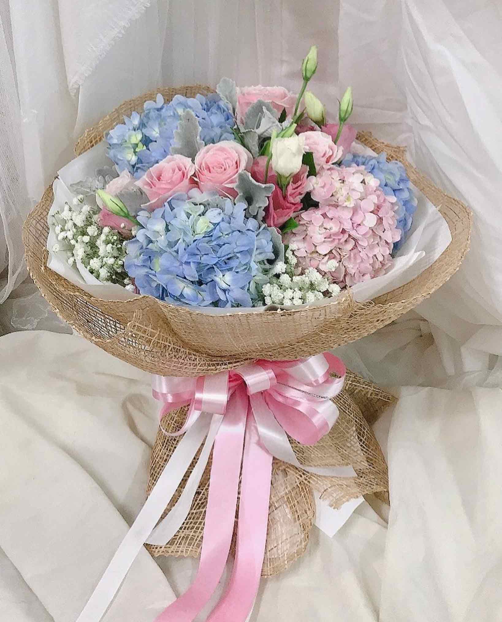 Soft Love - Mixed Flower Bouquet - BestBloomBuddy