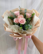 Warmest Hug – 5 Pink Roses Bouquet