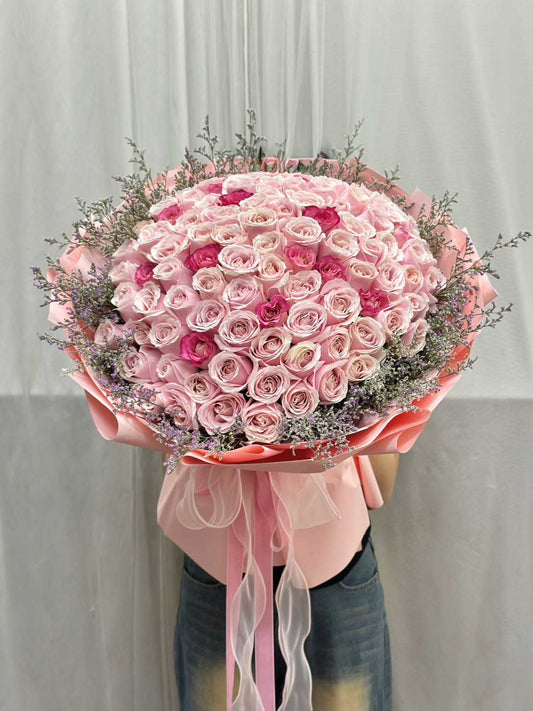 Story of Love - 100 Roses Bouquet - BestBloomBuddy