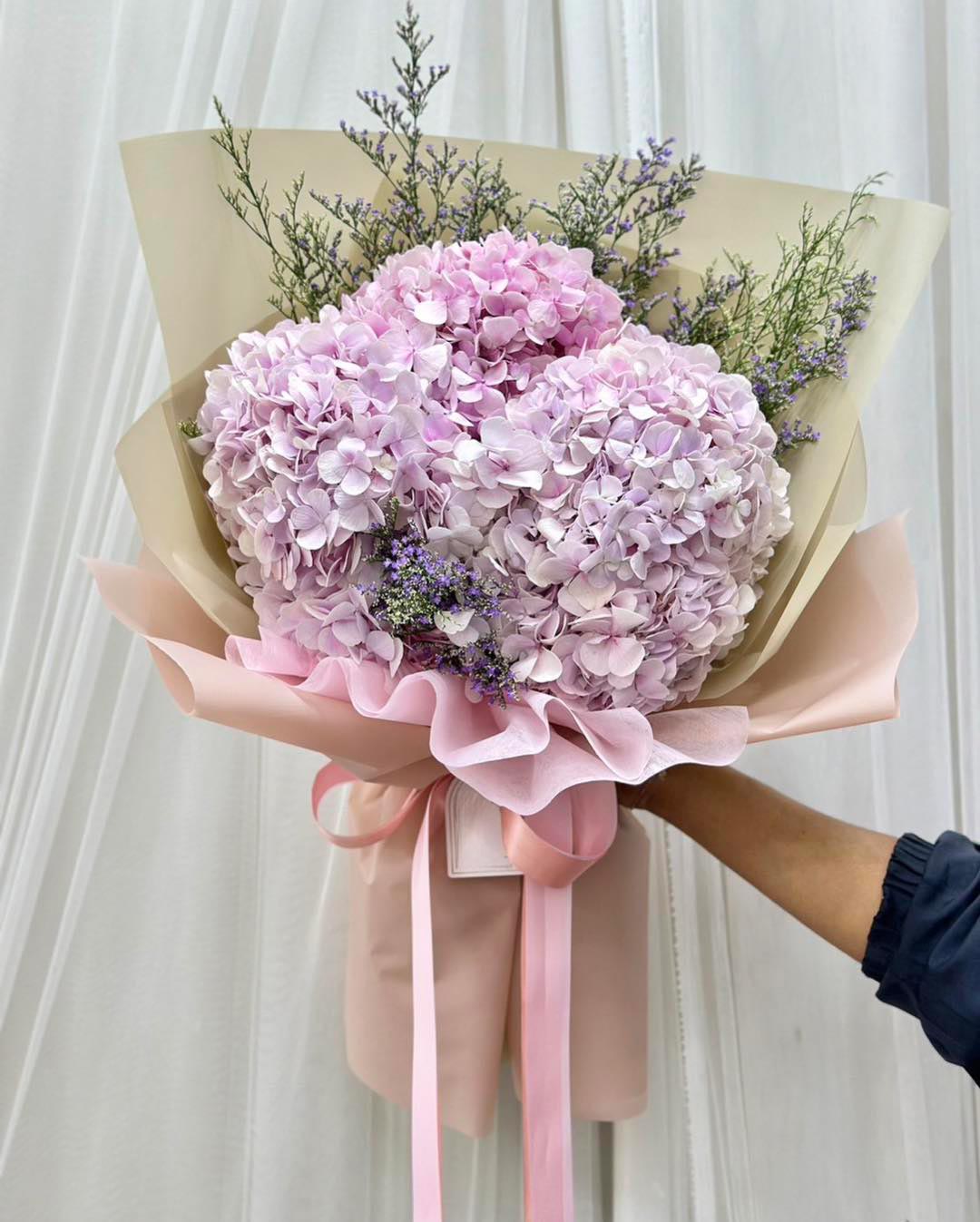 Endless Love For Mom - Mother's Day Flower - BestBloomBuddy