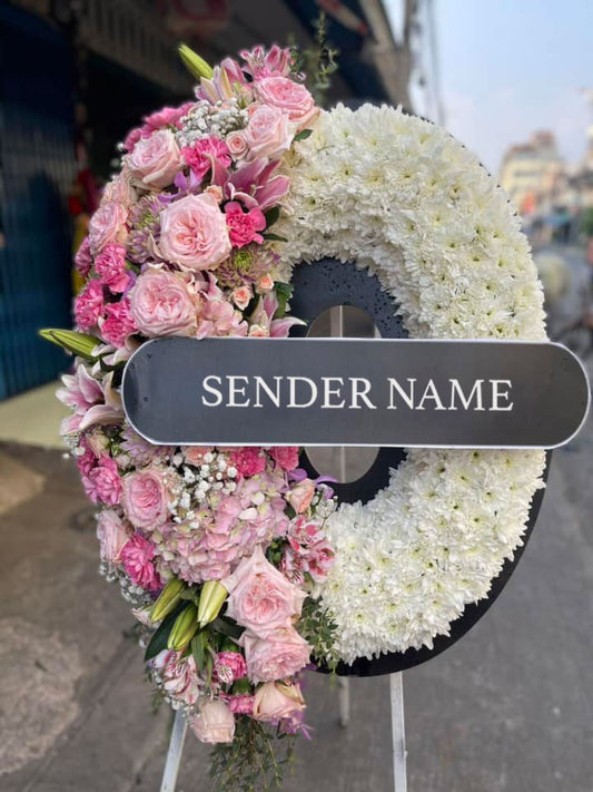 Honoring Hearts – Fresh Flower Wreath