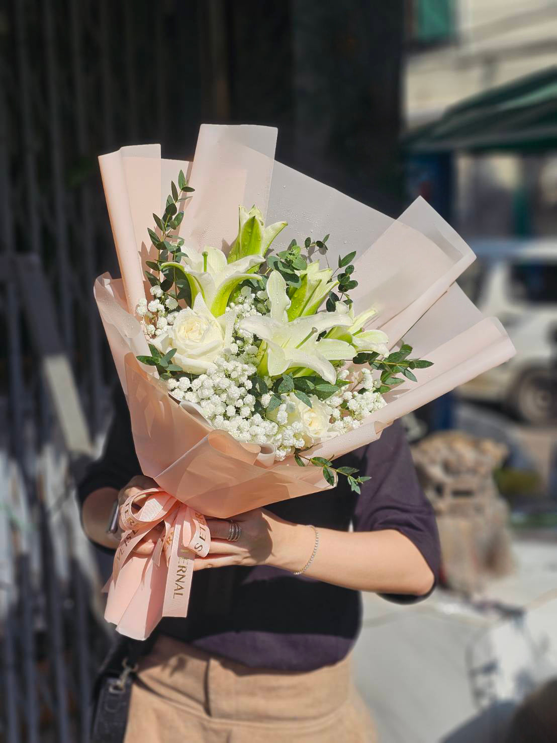 Cloud Kiss - Lily Bouquet - BestBloomBuddy